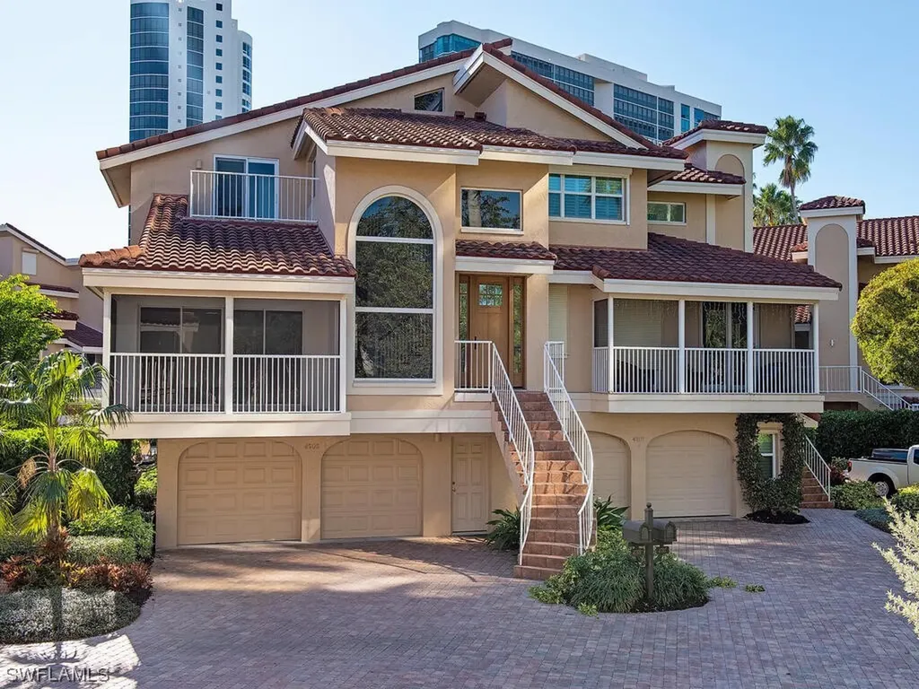 4705 Villa Mare Lane Naples FL 34103