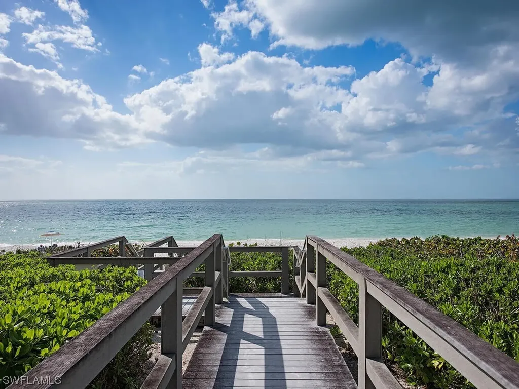 4705 Villa Mare Lane Naples FL 34103