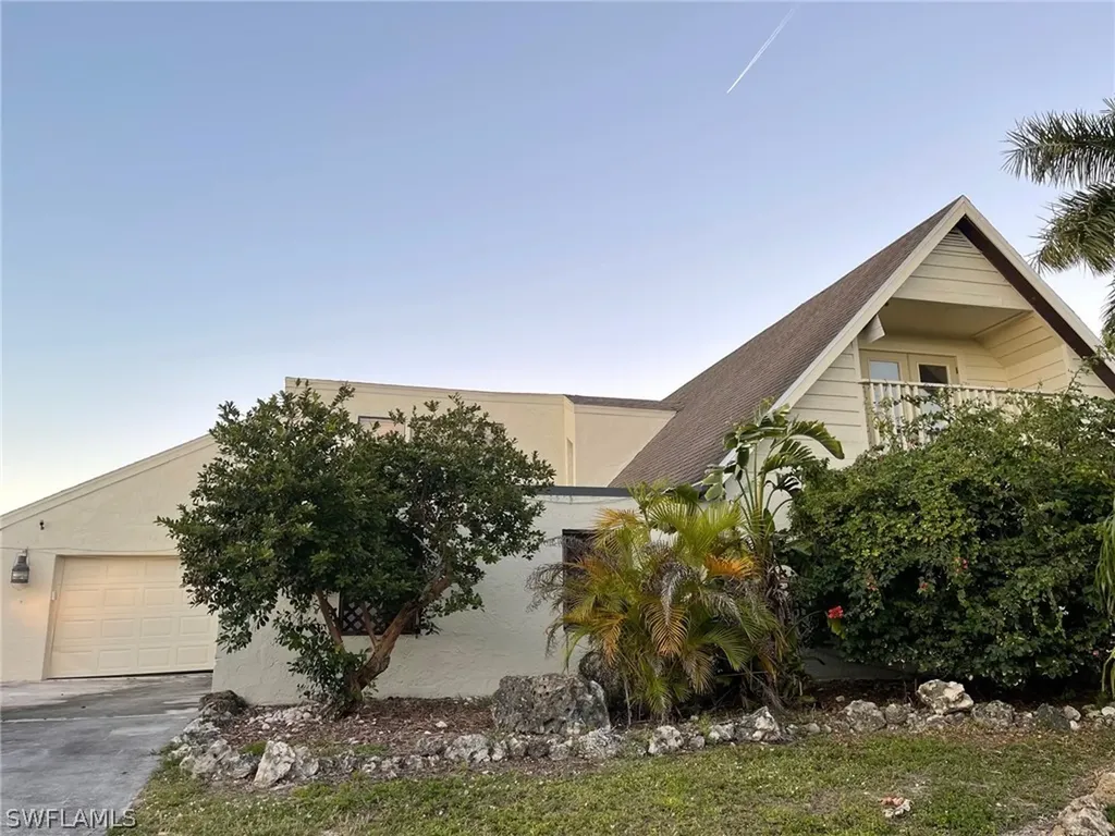 1429 SE 29th Terrace Cape Coral FL 33904