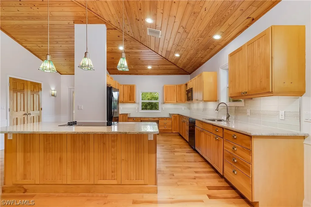 13775 Marquis Road Bokeelia FL 33922
