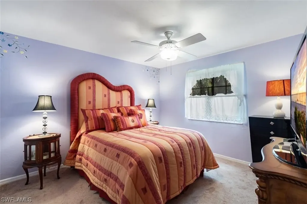 805 Bentwood Drive Naples FL 34108
