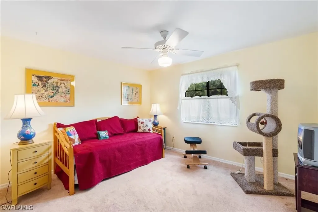 805 Bentwood Drive Naples FL 34108
