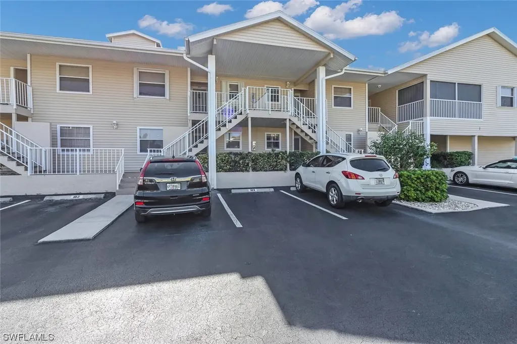 1060 Swallow Avenue Marco Island FL 34145