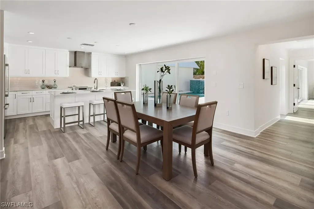 4834 West Boulevard Naples FL 34103