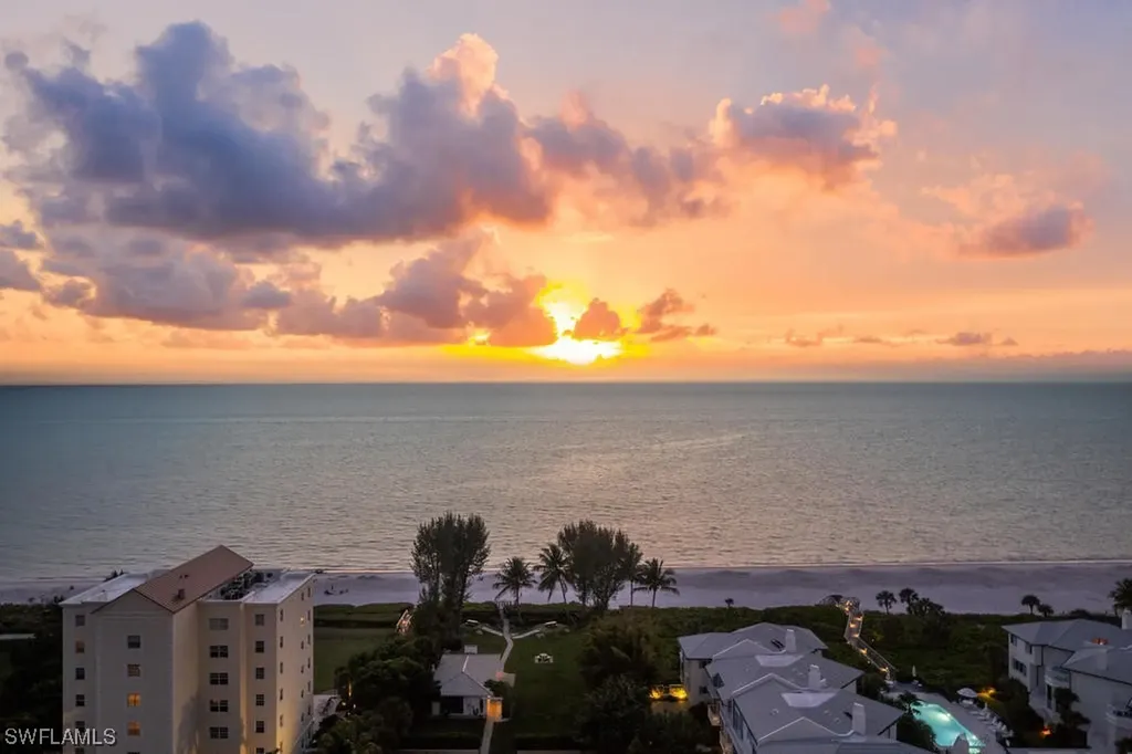 Naples FL, 81 Seagate Drive, Unit 1501