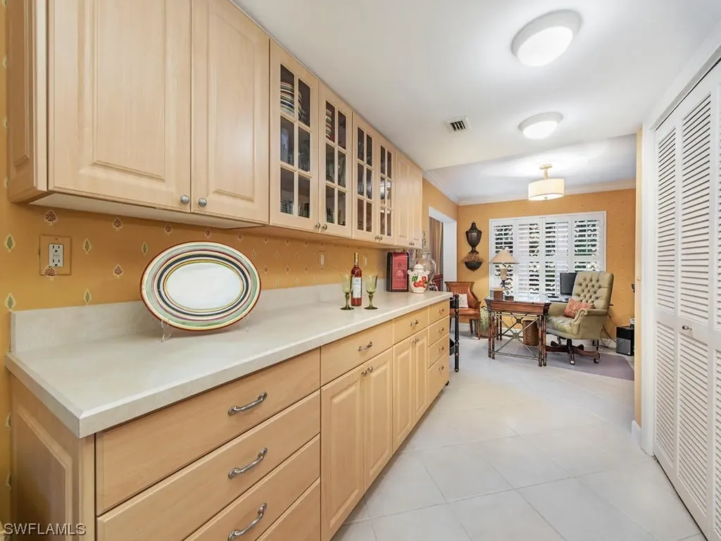 265 5th Avenue S Naples FL 34102