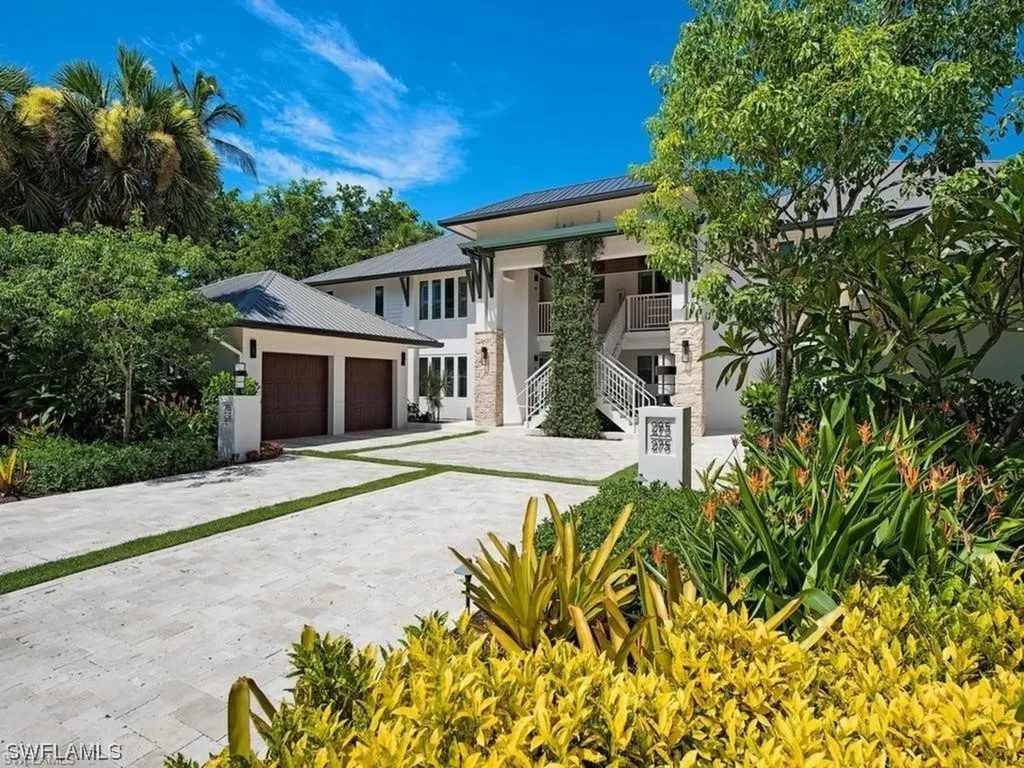 265 5th Avenue S Naples FL 34102