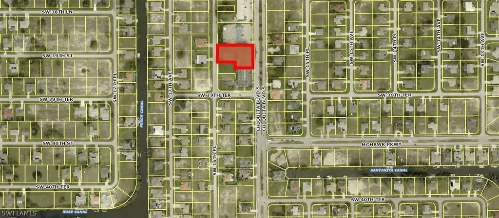 Cape Coral FL, 3834 Chiquita Boulevard S