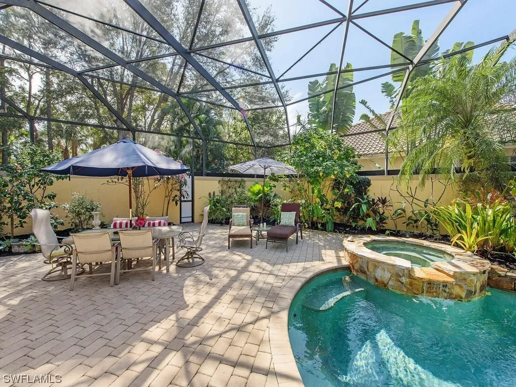25095 Pinewater Cove Lane Bonita Springs FL 34134