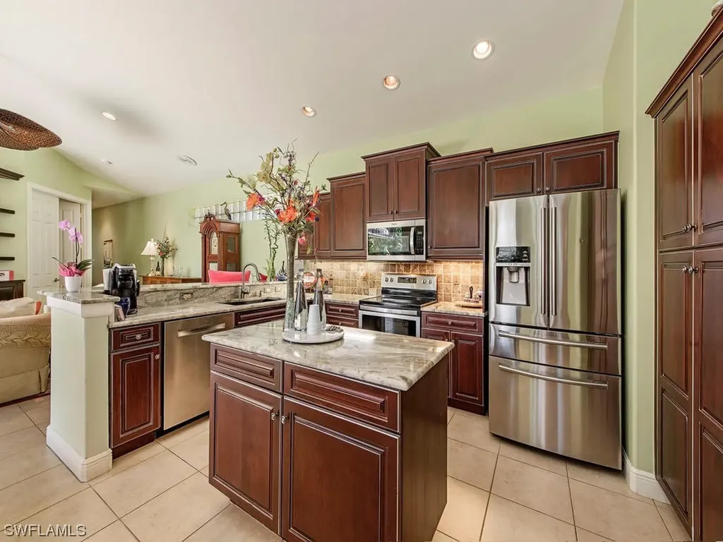 25095 Pinewater Cove Lane Bonita Springs FL 34134