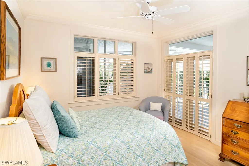 1349 Bay Drive Sanibel FL 33957