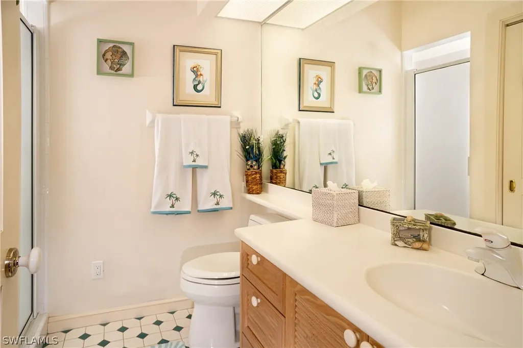 1349 Bay Drive Sanibel FL 33957