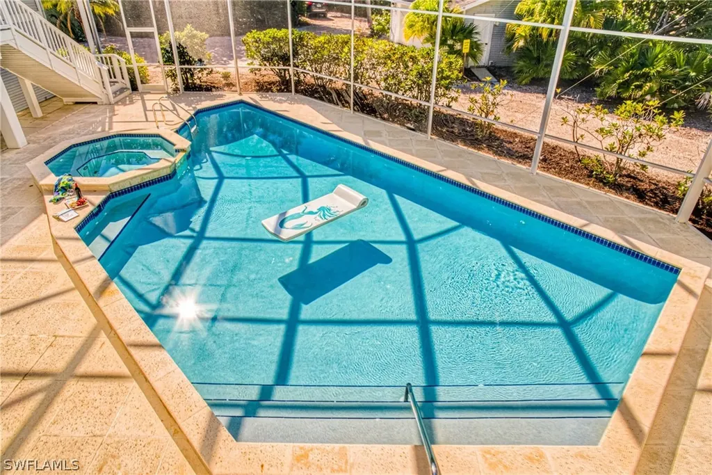 1349 Bay Drive Sanibel FL 33957