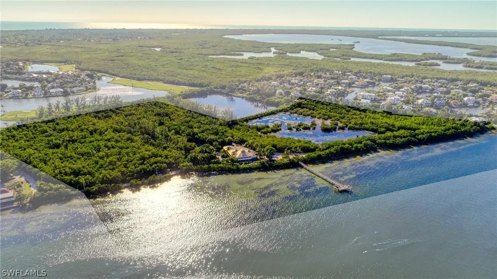 1349 Bay Drive Sanibel FL 33957