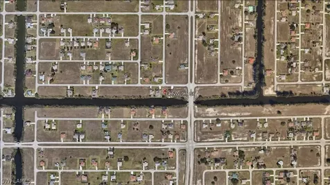 14 NW 9th Street Cape Coral FL 33993