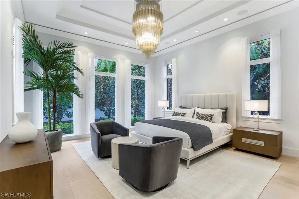 1140 Oleander Drive Naples FL 34102