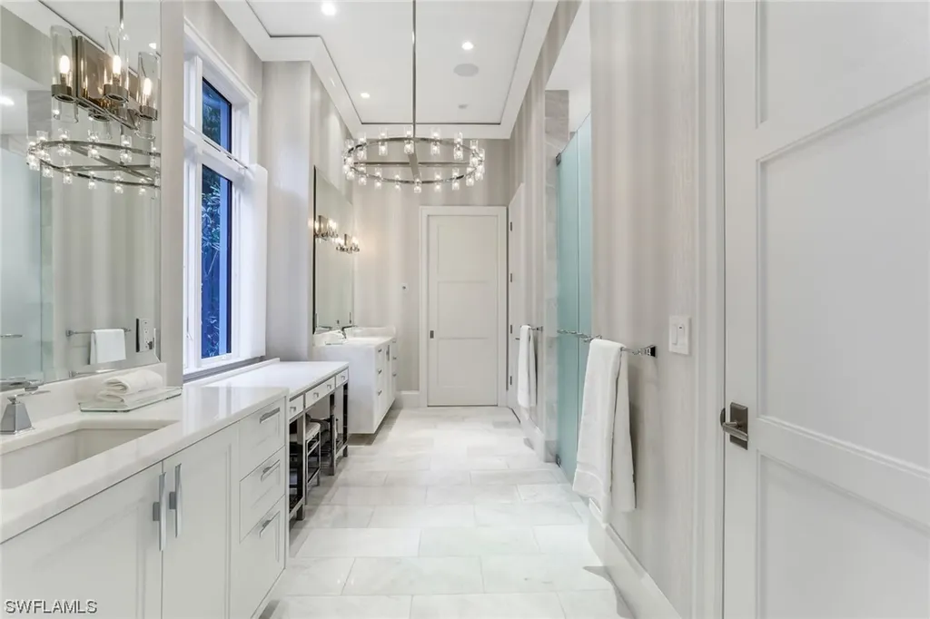 1140 Oleander Drive Naples FL 34102
