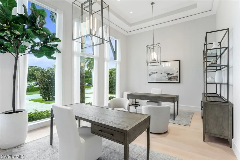 1140 Oleander Drive Naples FL 34102