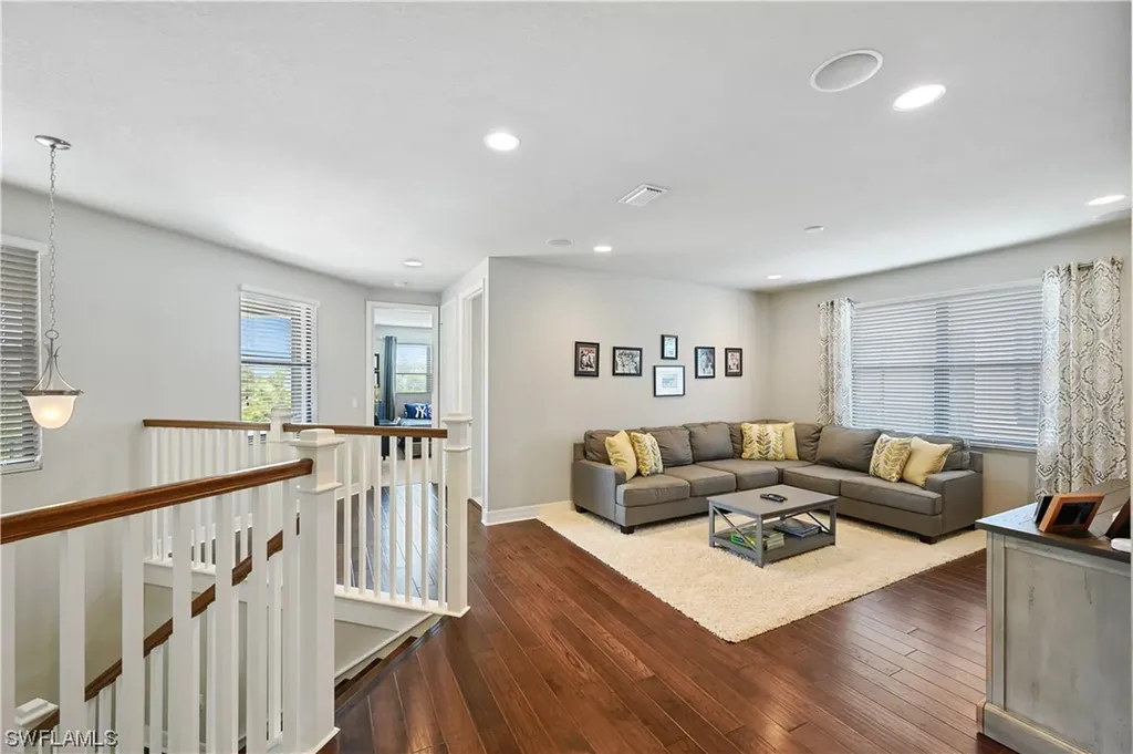 13856 Luna Drive Naples FL 34109