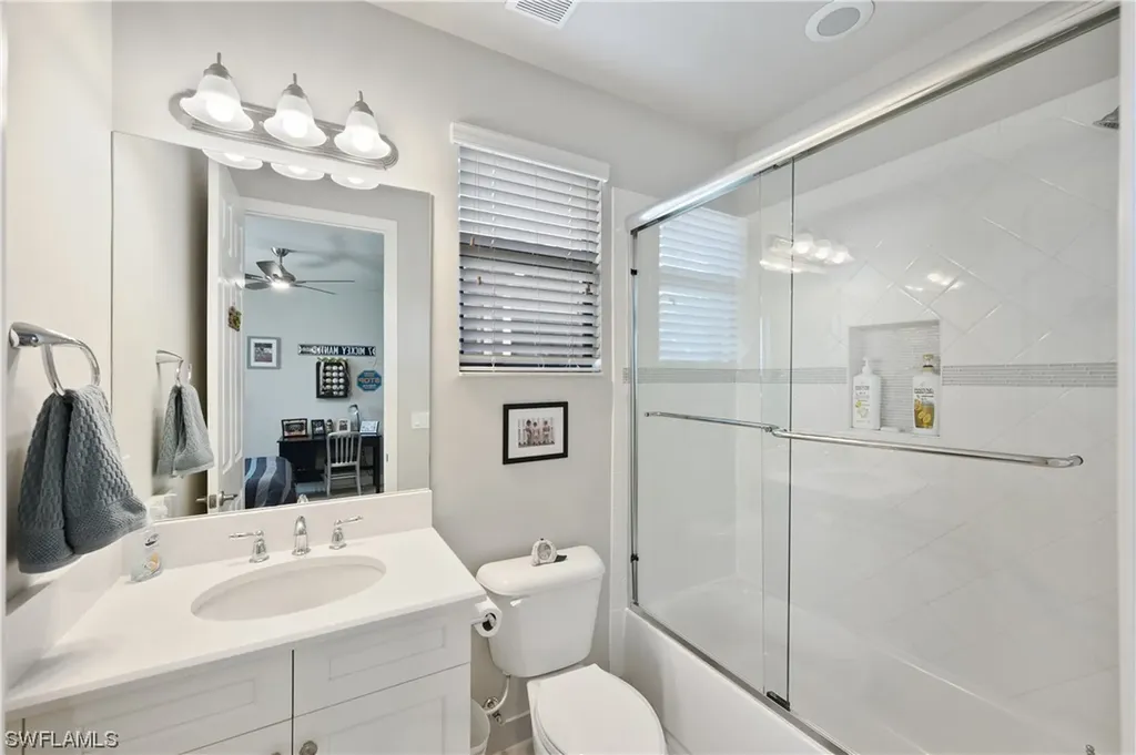 13856 Luna Drive Naples FL 34109