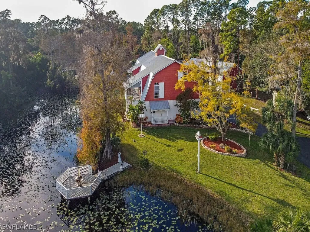 2061 Oakes Boulevard Naples FL 34119