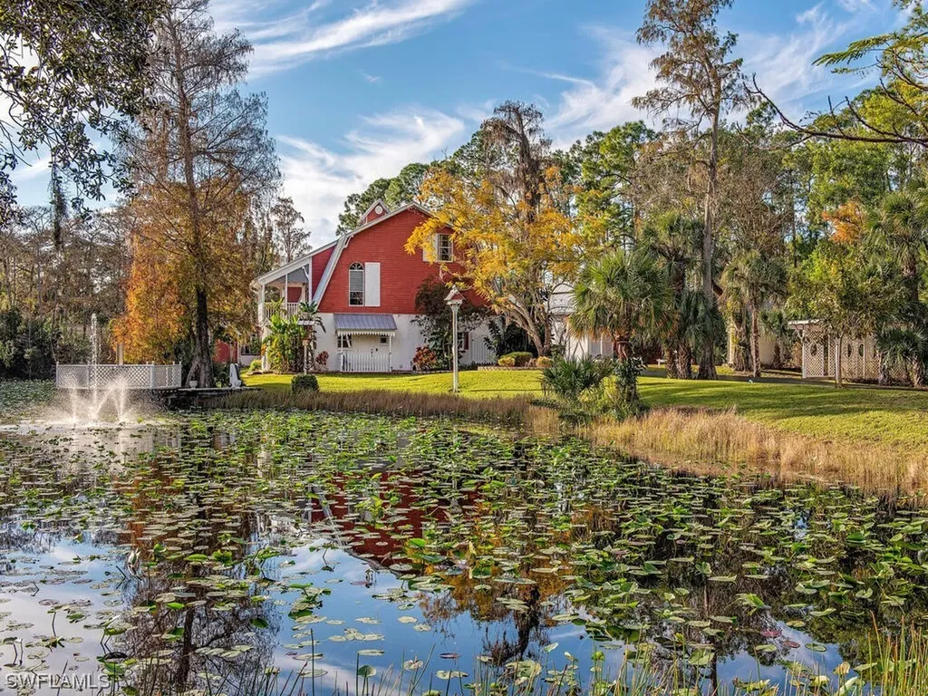 2061 Oakes Boulevard Naples FL 34119
