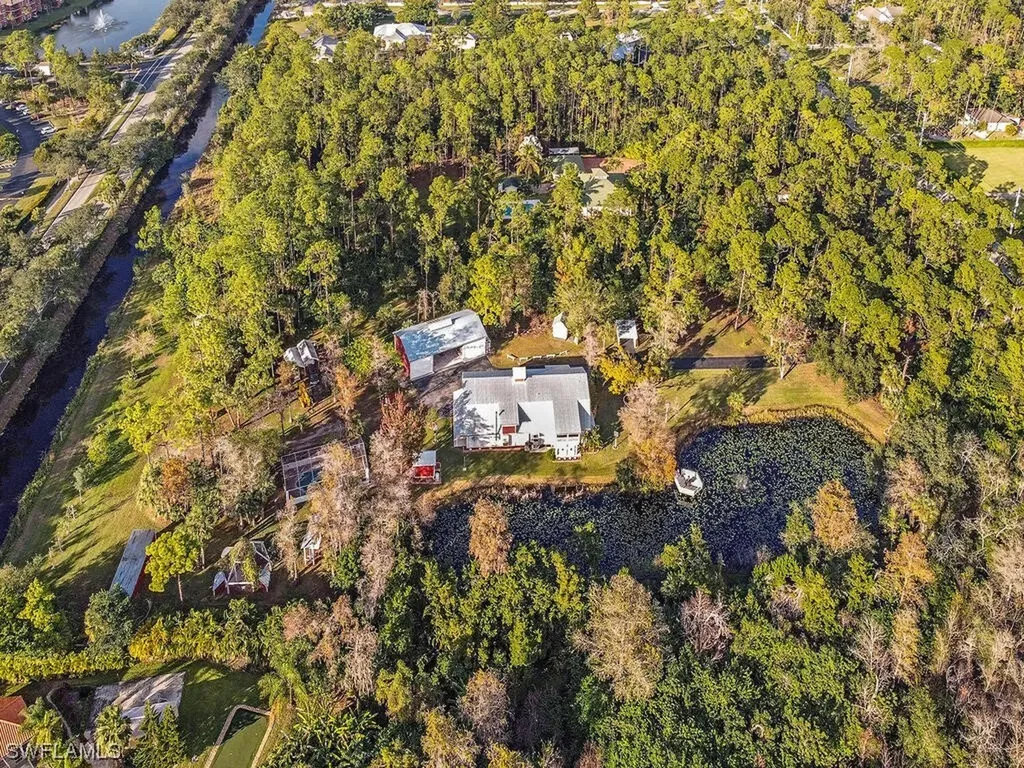 2061 Oakes Boulevard Naples FL 34119
