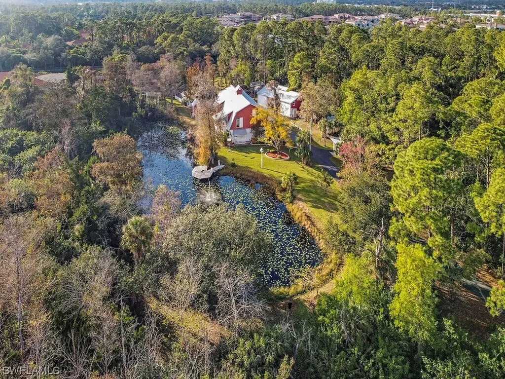 2061 Oakes Boulevard Naples FL 34119