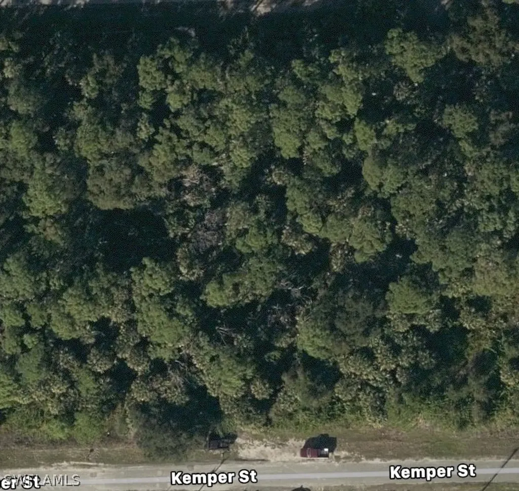 3764 Kemper Street Fort Myers FL 33905