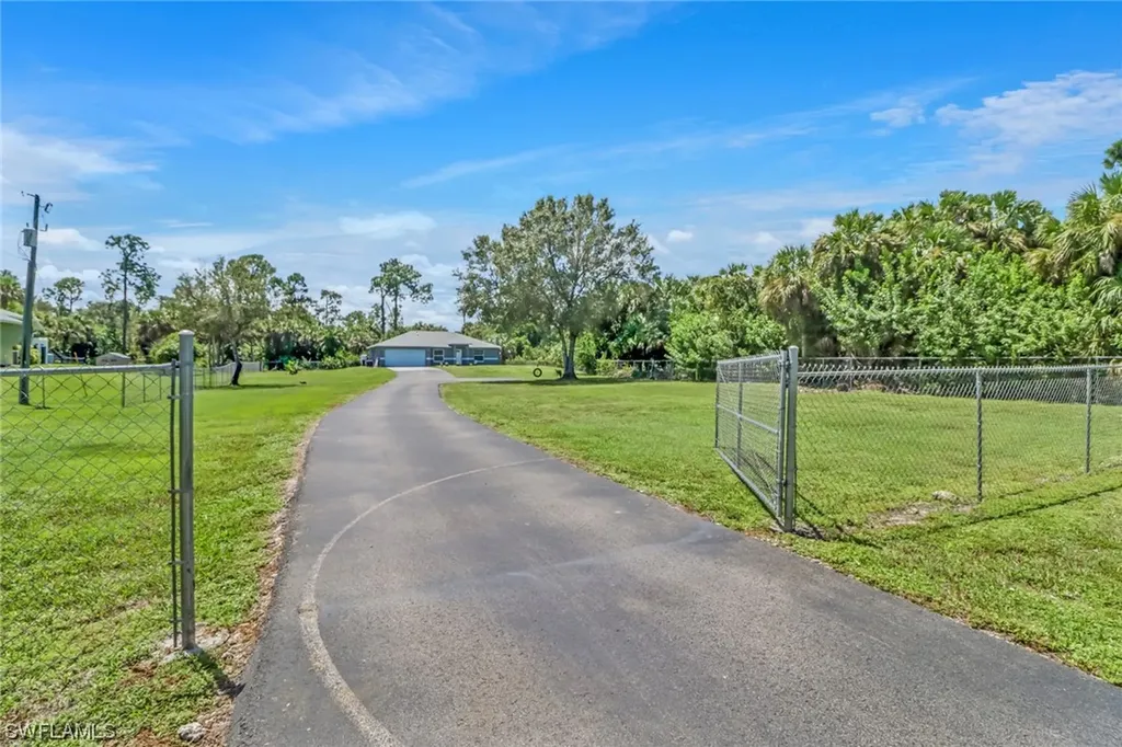 4042 20th Avenue SE Naples FL 34117