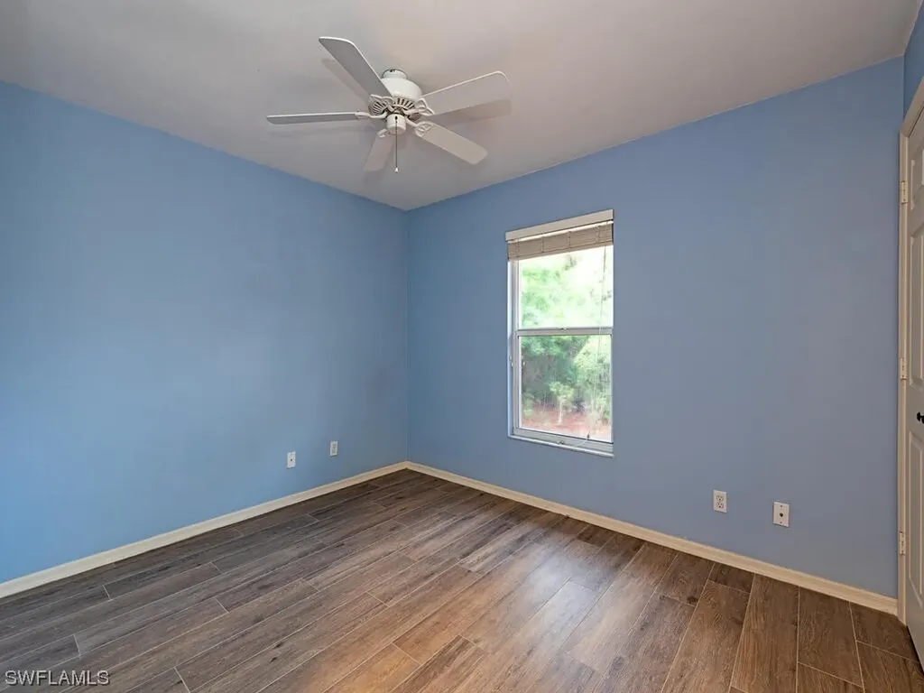 3210 6th Avenue NE Naples FL 34120