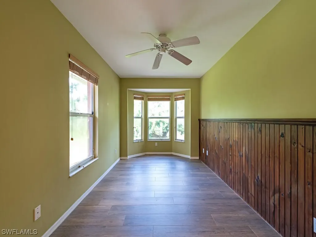3210 6th Avenue NE Naples FL 34120