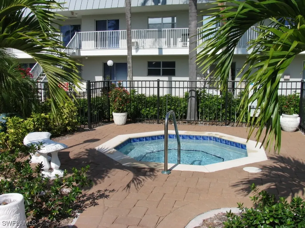 6777 Winkler Road Fort Myers FL 33919
