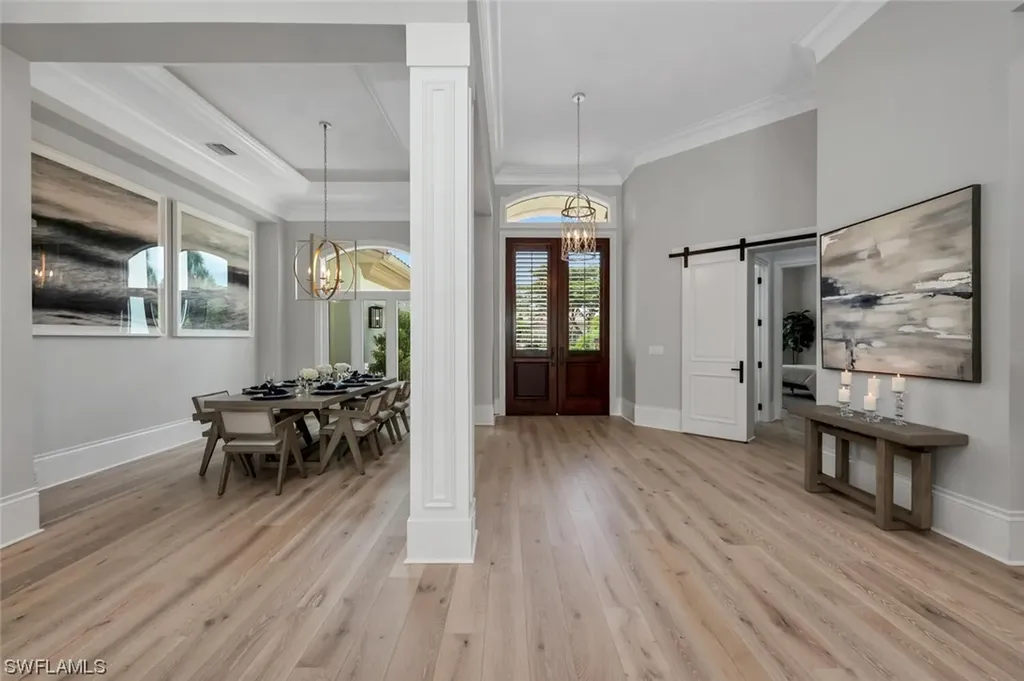 2037 Isla Vista Lane Naples FL 34105
