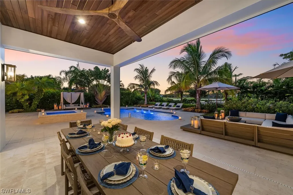 2037 Isla Vista Lane Naples FL 34105