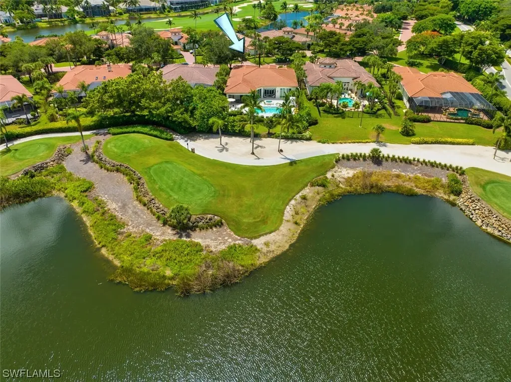 2037 Isla Vista Lane Naples FL 34105