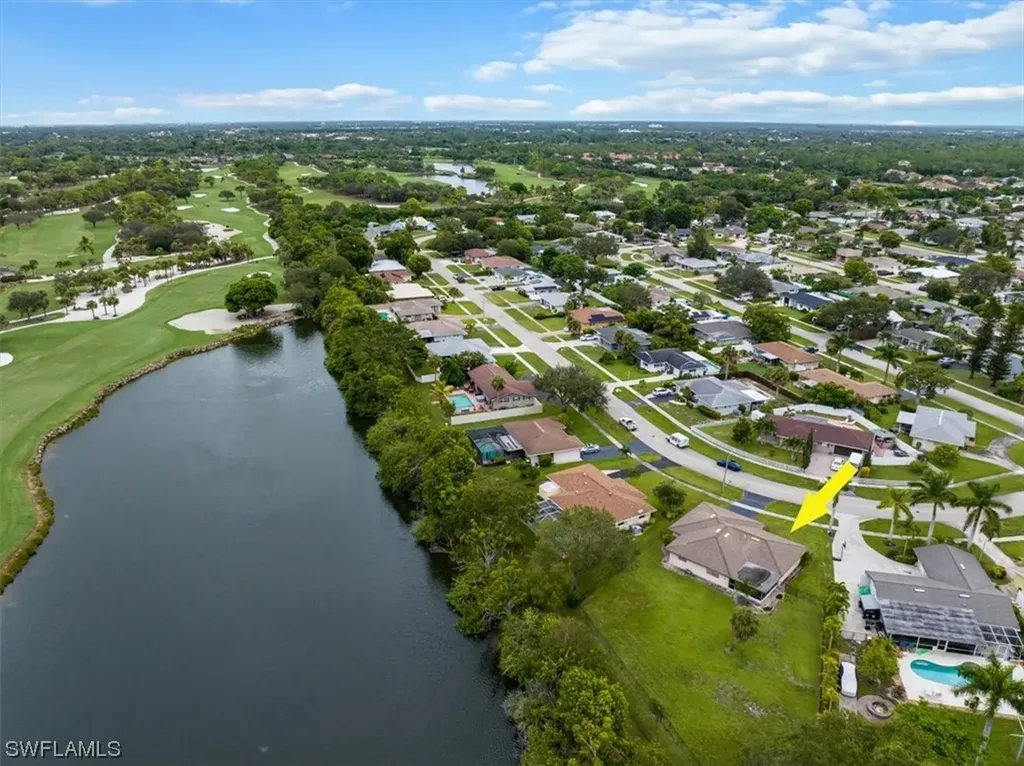 2200 Poinciana Drive Naples FL 34105