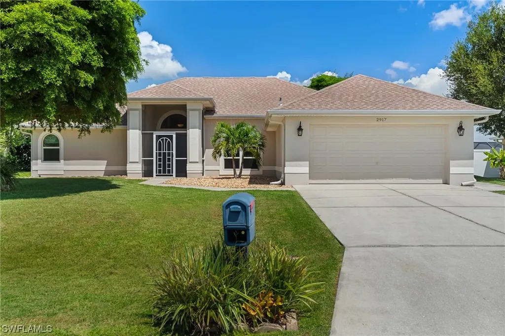2917 Se 8th Avenue Cape Coral FL 33904