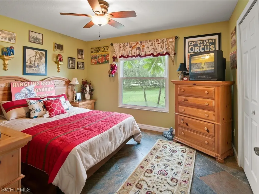 920 10th Street SE Naples FL 34117