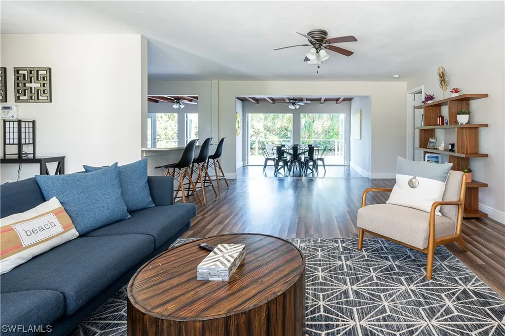514 14th Street N Naples FL 34102