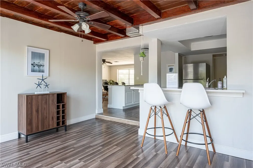 514 14th Street N Naples FL 34102