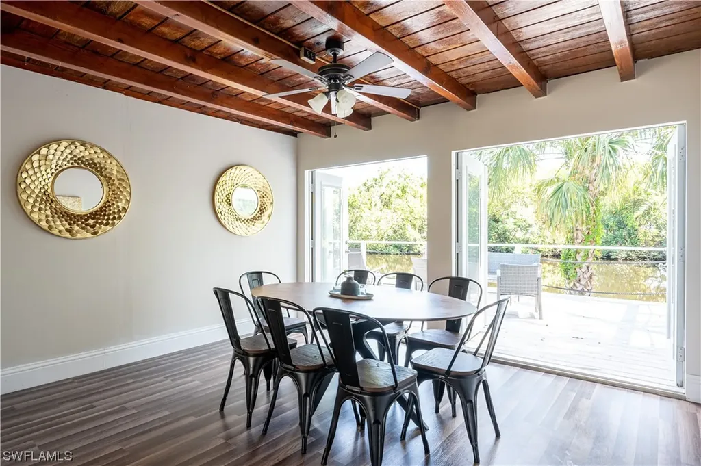 514 14th Street N Naples FL 34102