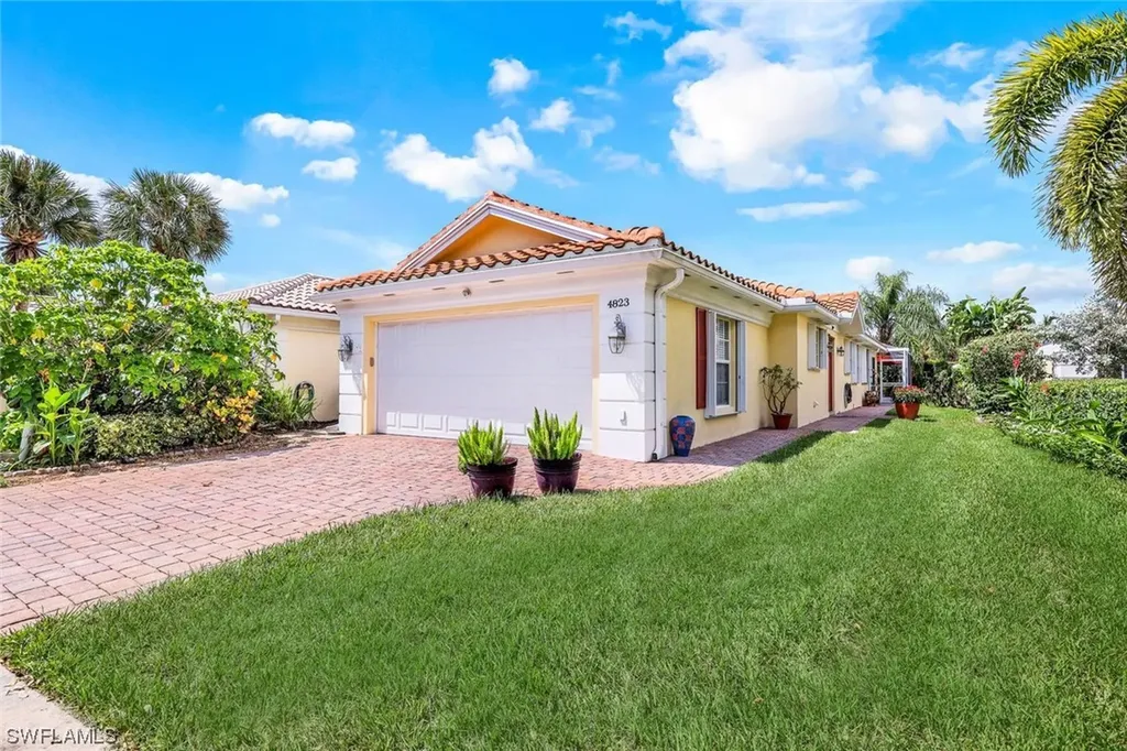Naples FL, 4823 Lasqueti Way