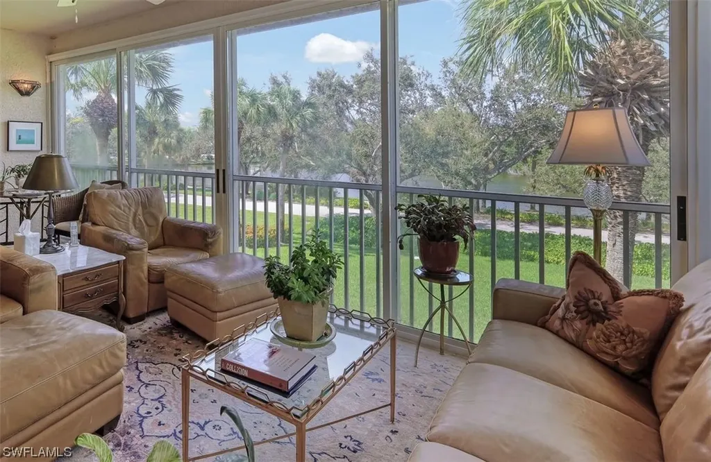 Bonita Springs FL, 4051 Bayhead Drive, Unit 202