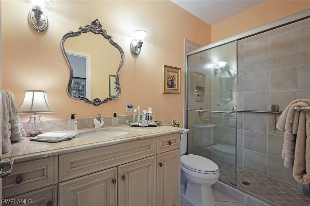 4051 Bayhead Drive Bonita Springs FL 34134
