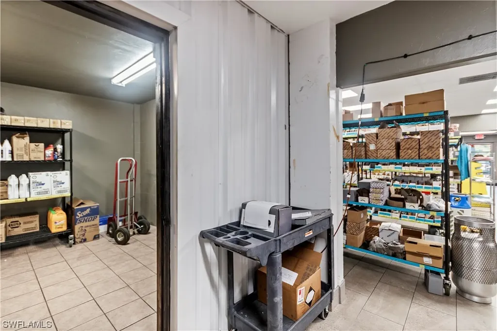 2065 Towles Street Fort Myers FL 33916