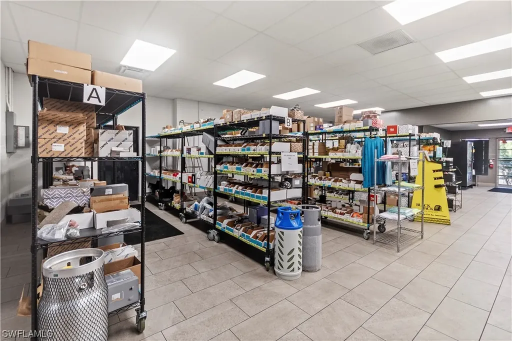 2065 Towles Street Fort Myers FL 33916