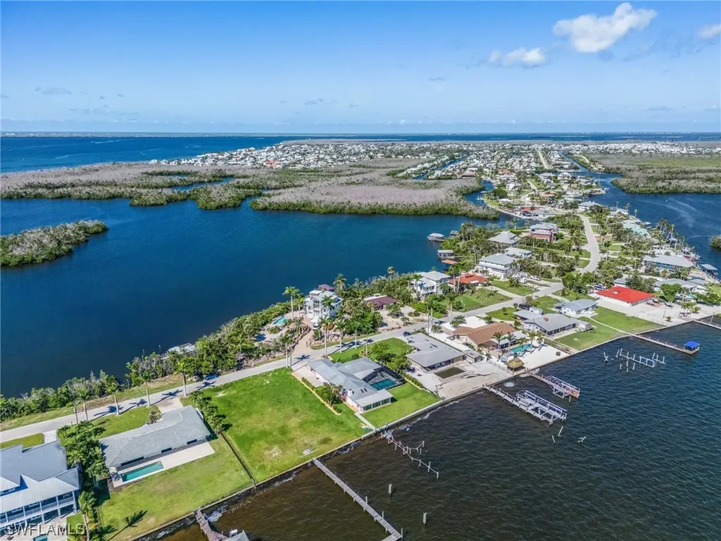 2242 Eighth Avenue St. James City FL 33956