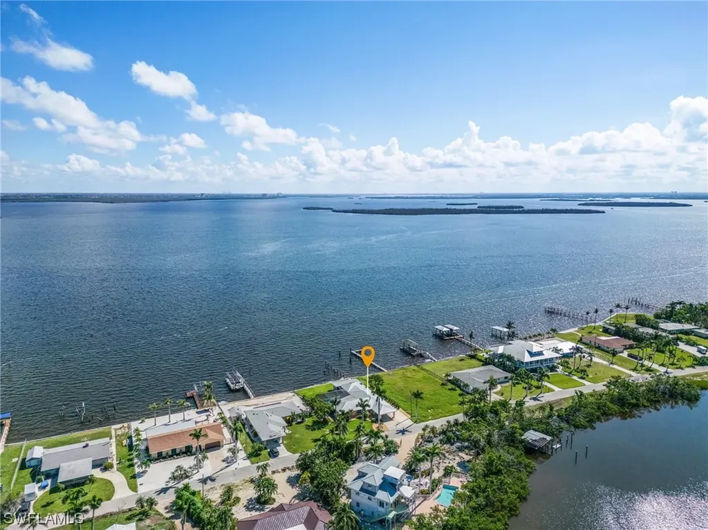 2242 Eighth Avenue St. James City FL 33956