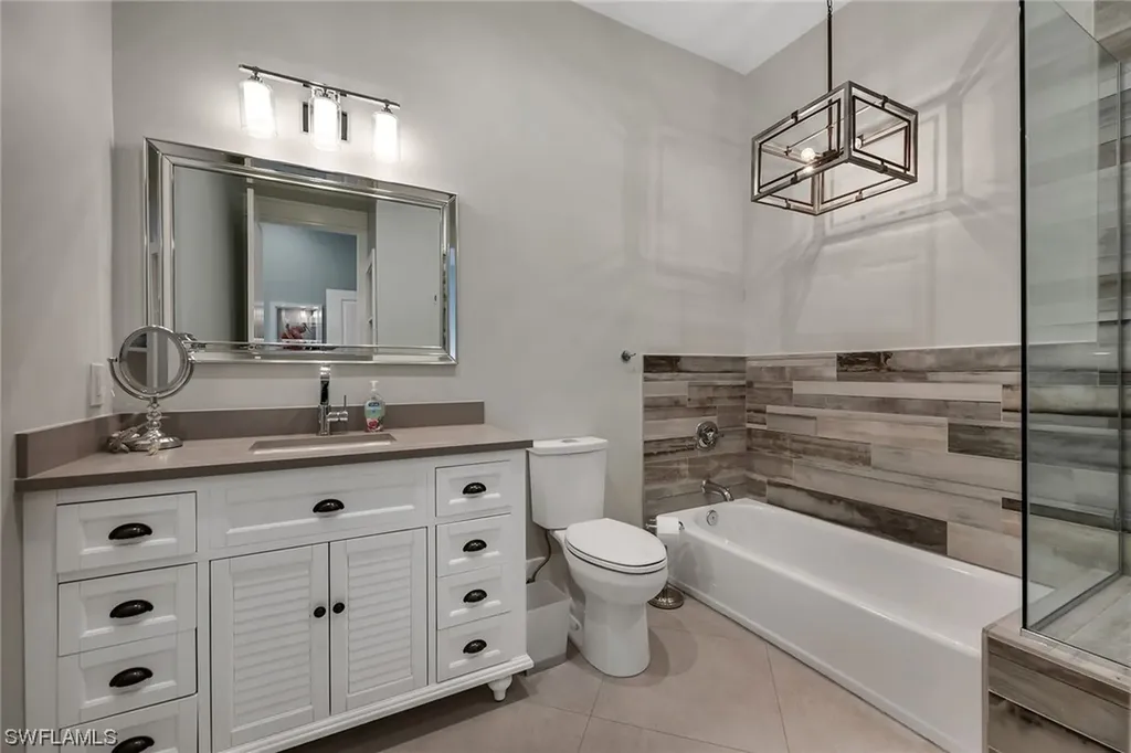 1749 Gulfstar Drive S Naples FL 34112